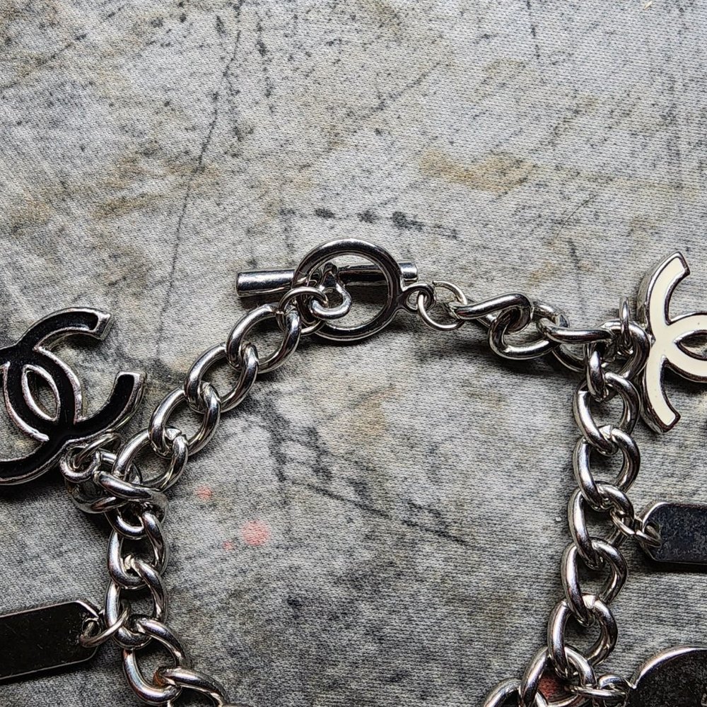 Chanel Poker Chip Charm Bracelet Silver Tone Signature Number "5" - Picture 2 of 6